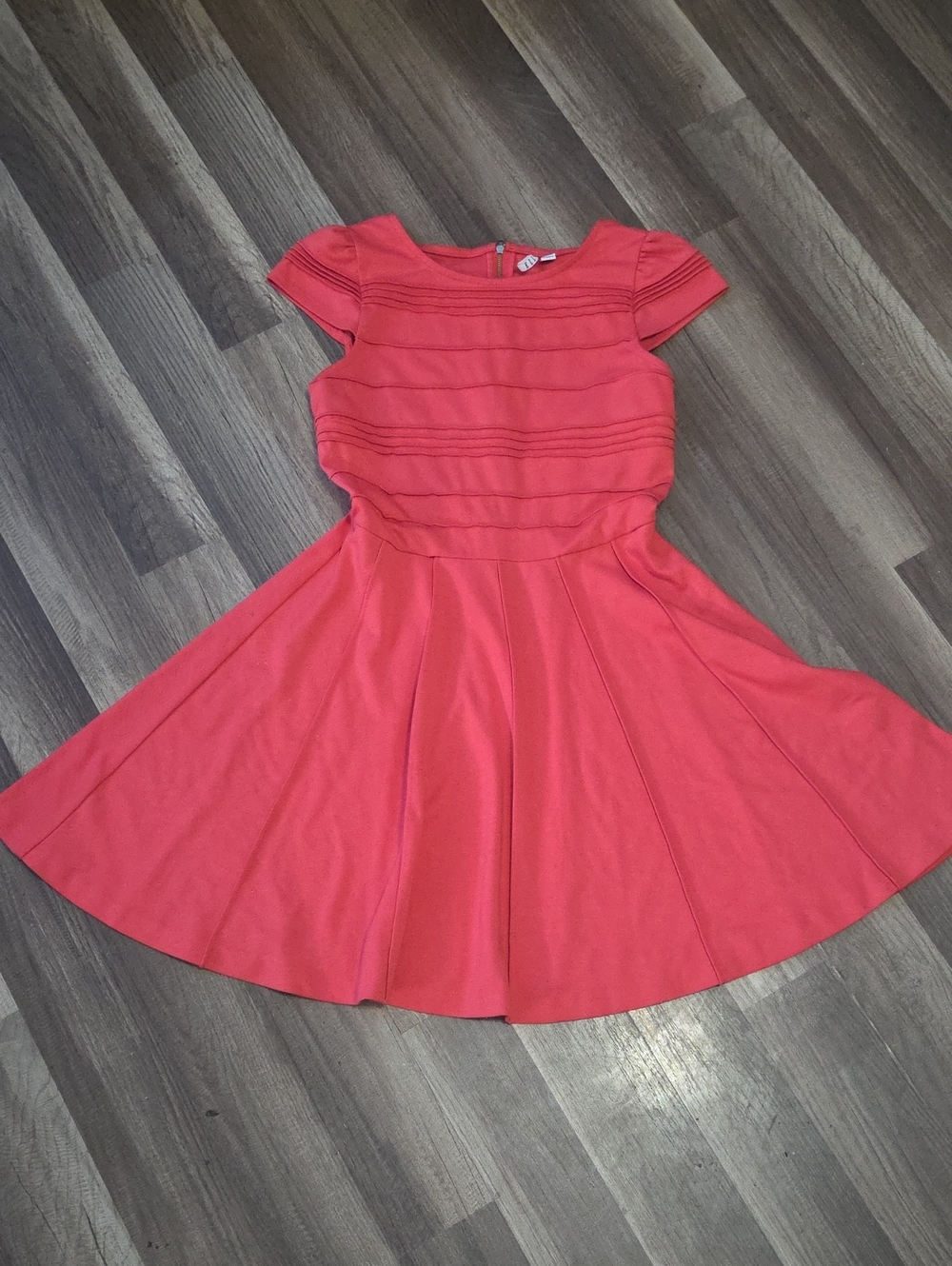 Elle vibrant pink/coral fit-and-flare dress Size 6